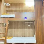 City Stay Ac Deluxe Hostel